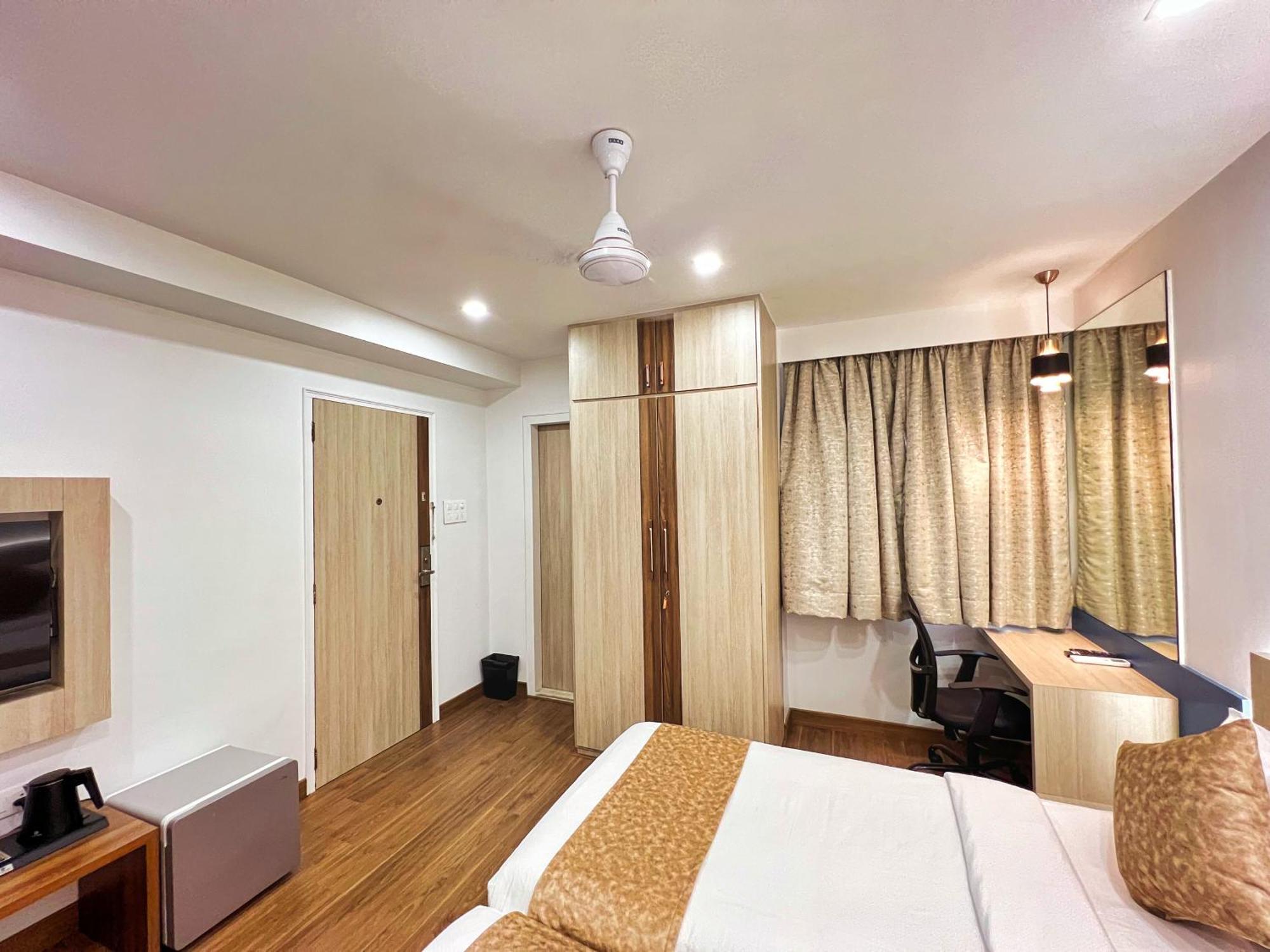 White House By Maxxvalue Service Apartments Bandra Bombay Exterior foto