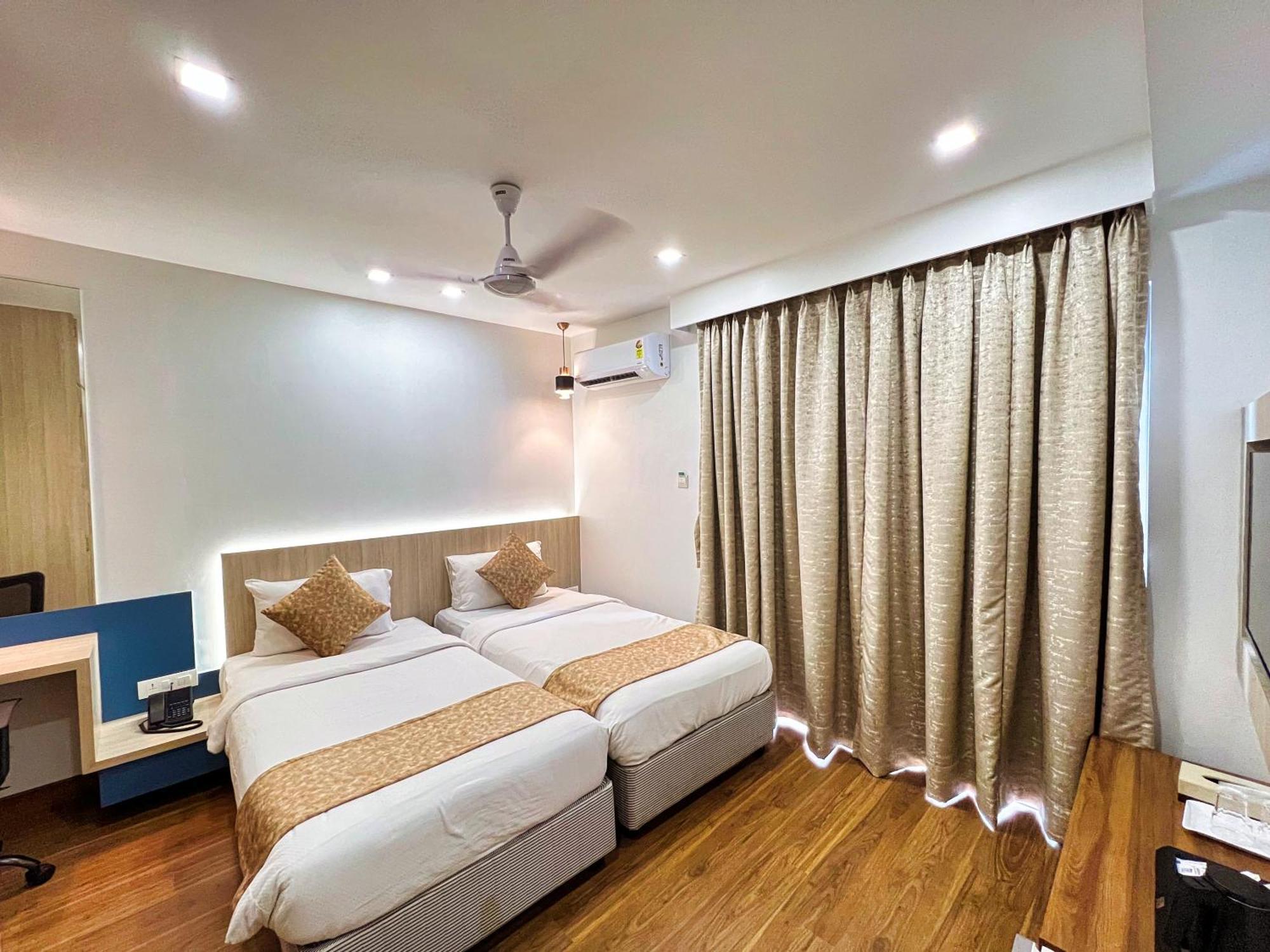White House By Maxxvalue Service Apartments Bandra Bombay Exterior foto
